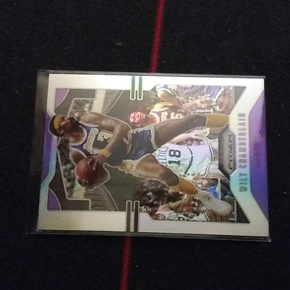Wilt Chamberlain silver holo prizm - Picture 2 of 5